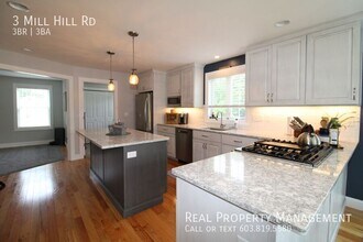 3 Mill Hill Rd in Madbury, NH - Building Photo - Building Photo