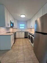 232 36th Ave N, Unit 101C in St. Petersburg, FL - Foto de edificio - Building Photo