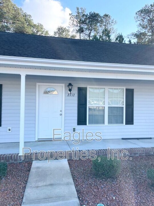 2717 Hatteras Dr in Pink Hill, NC - Building Photo