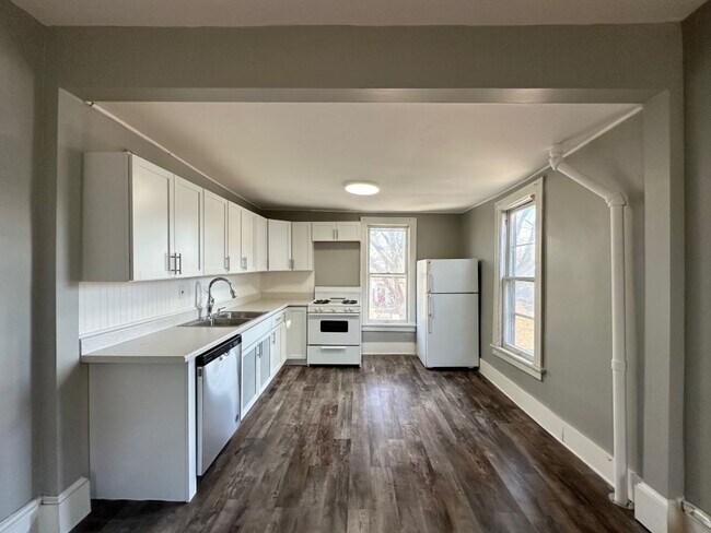 property at 2711 Aldrich Ave S