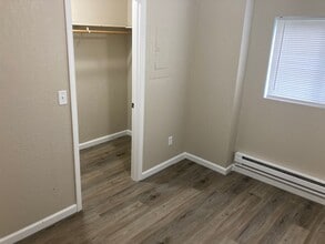 4193 Sunset Dr in Osage Beach, MO - Building Photo - Building Photo