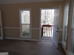 4820 Westbourne Dr in Powder Springs, GA - Building Photo - Building Photo