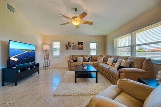 3816 SW 13th Ave in Cape Coral, FL - Building Photo - Building Photo