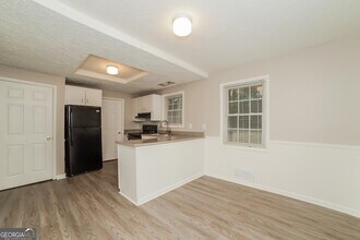 436 Voyles Dr in Riverdale, GA - Building Photo - Building Photo