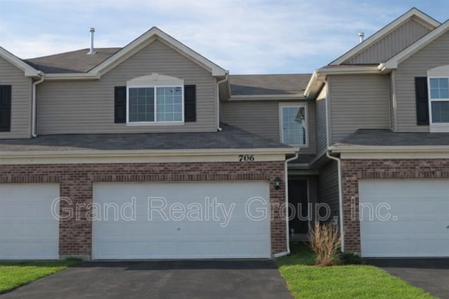 property at 7106 Country Club Hills Dr