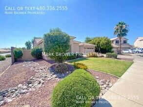 3242 S Moccasin Trail in Gilbert, AZ - Building Photo - Building Photo