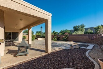 16777 W Southampton Rd in Surprise, AZ - Building Photo - Building Photo