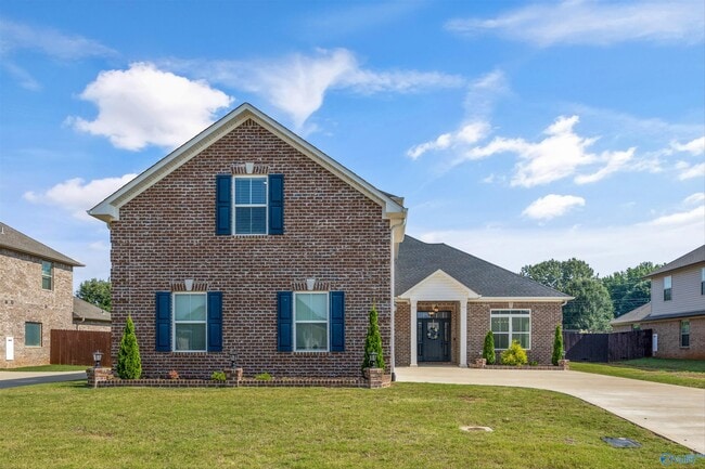 property at 17050 Stonegate Dr