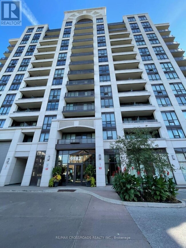 9582 Markham Rd in Markham, ON - Building Photo - Building Photo