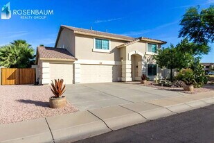 1250 S Palm St in Gilbert, AZ - Building Photo