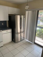 5200 E Club Cir in Boca Raton, FL - Building Photo - Building Photo