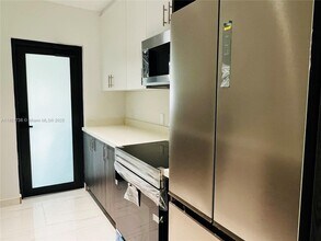 1155 102nd St in Bay Harbor Islands, FL - Building Photo - Building Photo