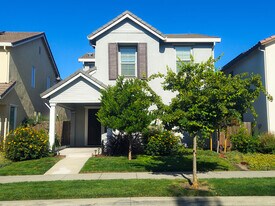 4567 Juneberry Dr in Sacramento, CA - Building Photo