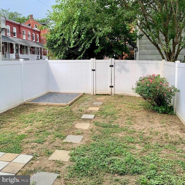 126 N Reservoir St in Lancaster, PA - Building Photo - Building Photo