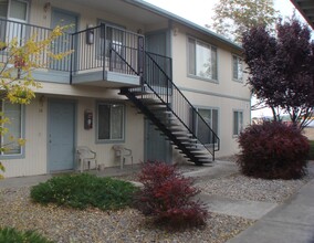 Peppertree Apartments in Fernley, NV - Building Photo - Building Photo