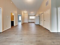 7312 Glendale Dr photo'