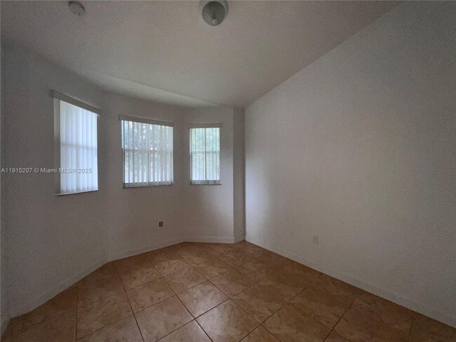 2728 SE 17th Ave in Homestead, FL - Building Photo - Building Photo