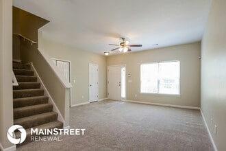 298 Brookview Dr in Riverdale, GA - Foto de edificio - Building Photo