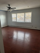 25 Oxford St in Paterson, NJ - Building Photo - Building Photo