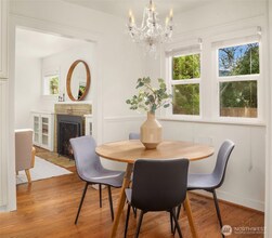 250 NE Alder St in Issaquah, WA - Building Photo - Building Photo