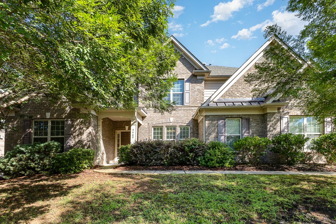 9909 Woodland Watch Ct in Charlotte, NC - Building Photo