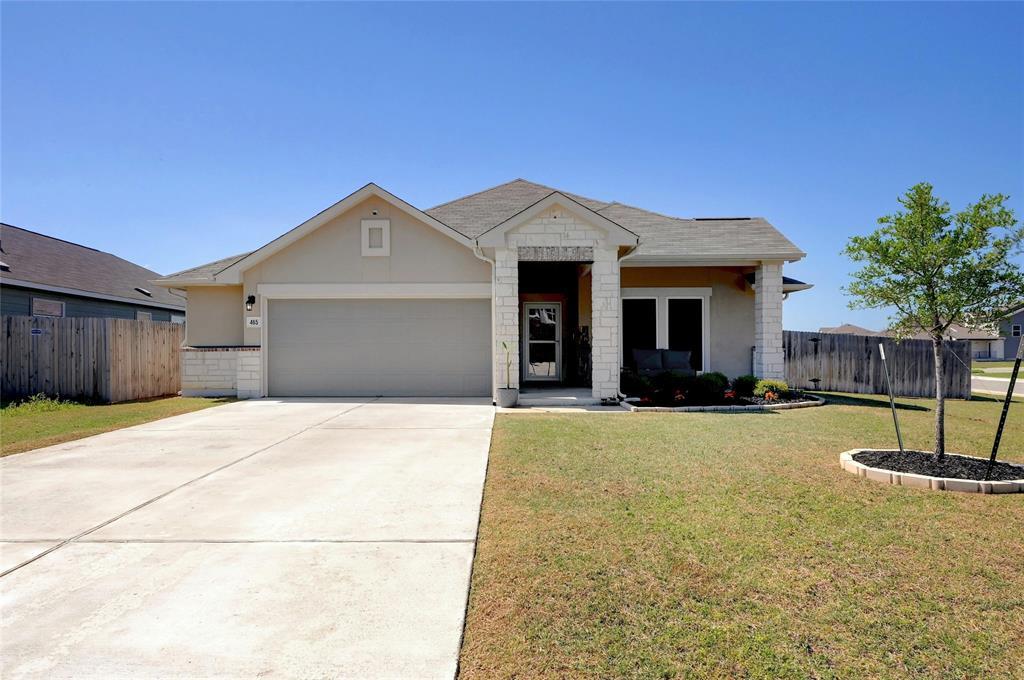 465 Silver Springs Bend in Kyle, TX - Building Photo