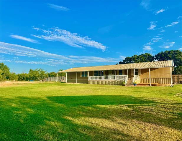 934 Tiffany St in Azle, TX - Building Photo - Building Photo