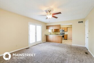 1663 Rogers Cir in Indianapolis, IN - Building Photo - Building Photo