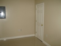 281-289 Merrimack St in Manchester, NH - Building Photo - Interior Photo