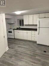 19 Barkwood Ct in Brampton, ON - Building Photo - Building Photo