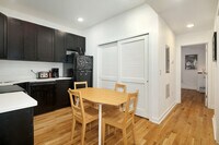 1917 E Letterly St, Unit F photo'
