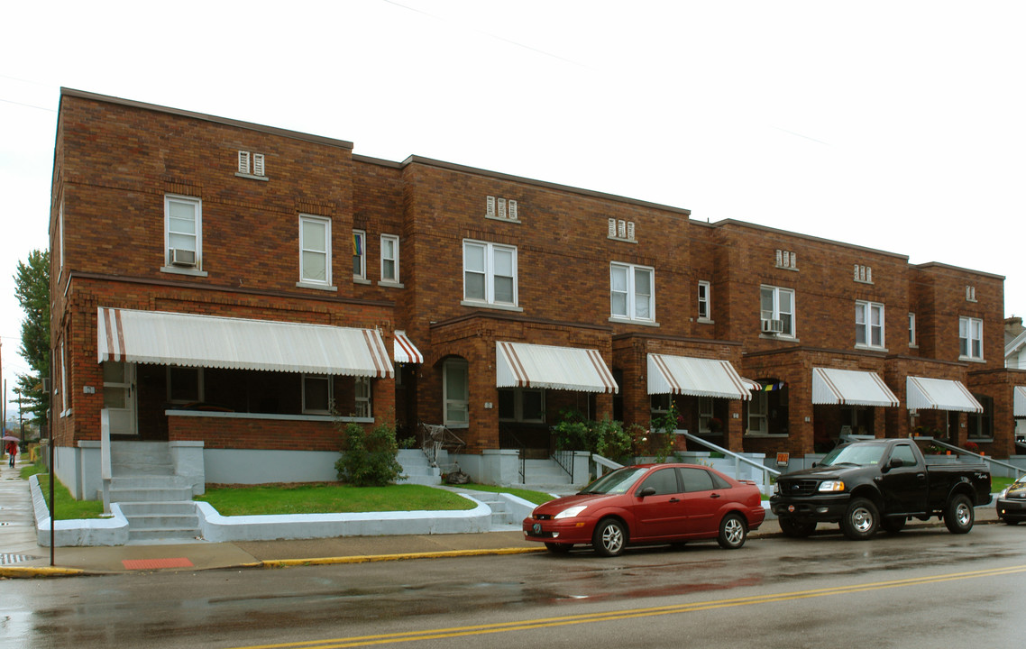 406 Delaware Ave in Charleston, WV - Foto de edificio