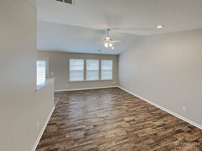7311 Village Acre Dr in Whitsett, NC - Building Photo - Building Photo