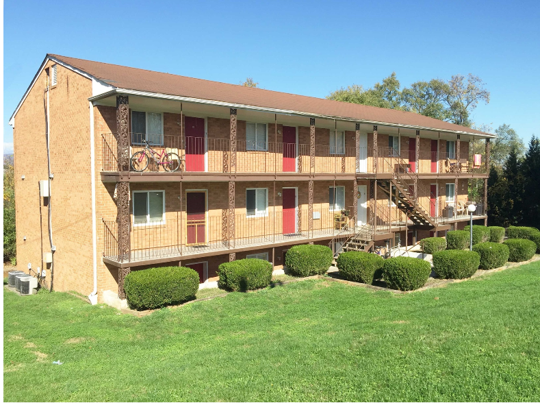 Mountain View Terrace Apartments in Roanoke, VA - Building Photo