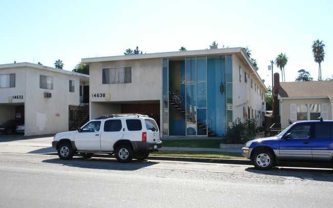 14638 Kittridge St in Van Nuys, CA - Building Photo - Building Photo