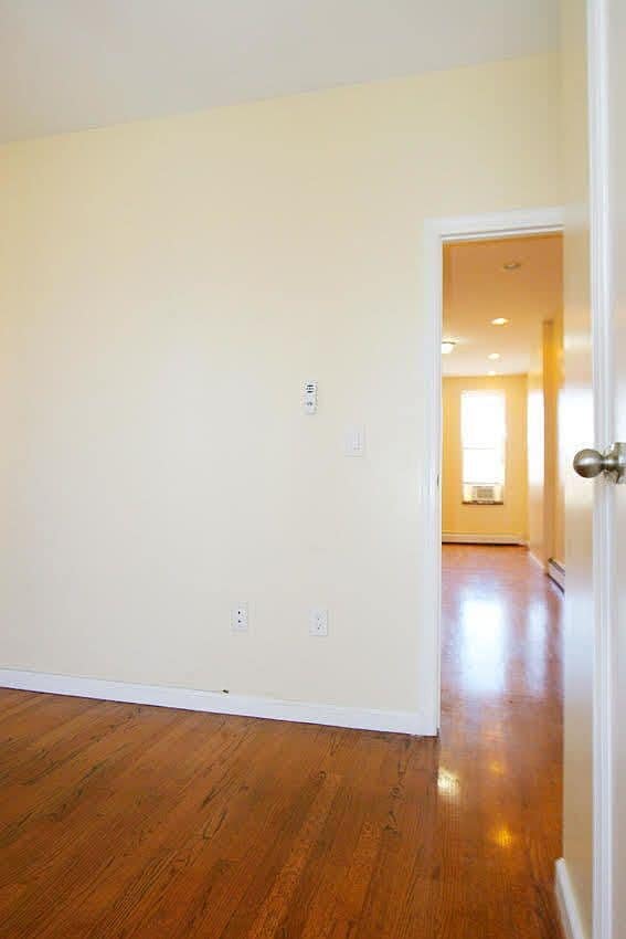 property at 305 W 123rd St