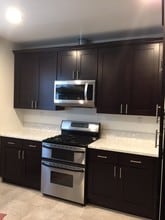 2437 S Burnside Ave in Los Angeles, CA - Building Photo - Building Photo