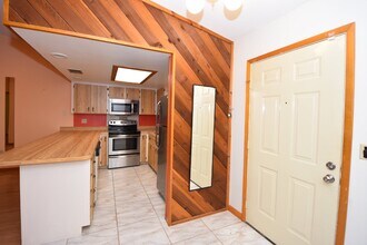 10 Village Dr in Flagler Beach, FL - Building Photo - Building Photo