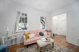 13 Marion St in Charleston, SC - Building Photo