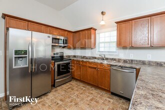 2218 Village Ln in Calera, AL - Building Photo - Building Photo