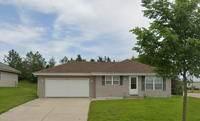 property at 1442 Oriole Dr