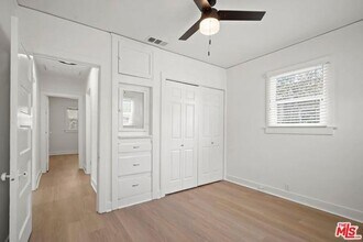 1563 E Elizabeth St in Pasadena, CA - Building Photo - Building Photo