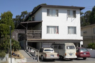 2501 Humboldt Ave in Oakland, CA - Building Photo