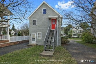 28 Orchard Pl in Greenwich, CT - Building Photo - Building Photo