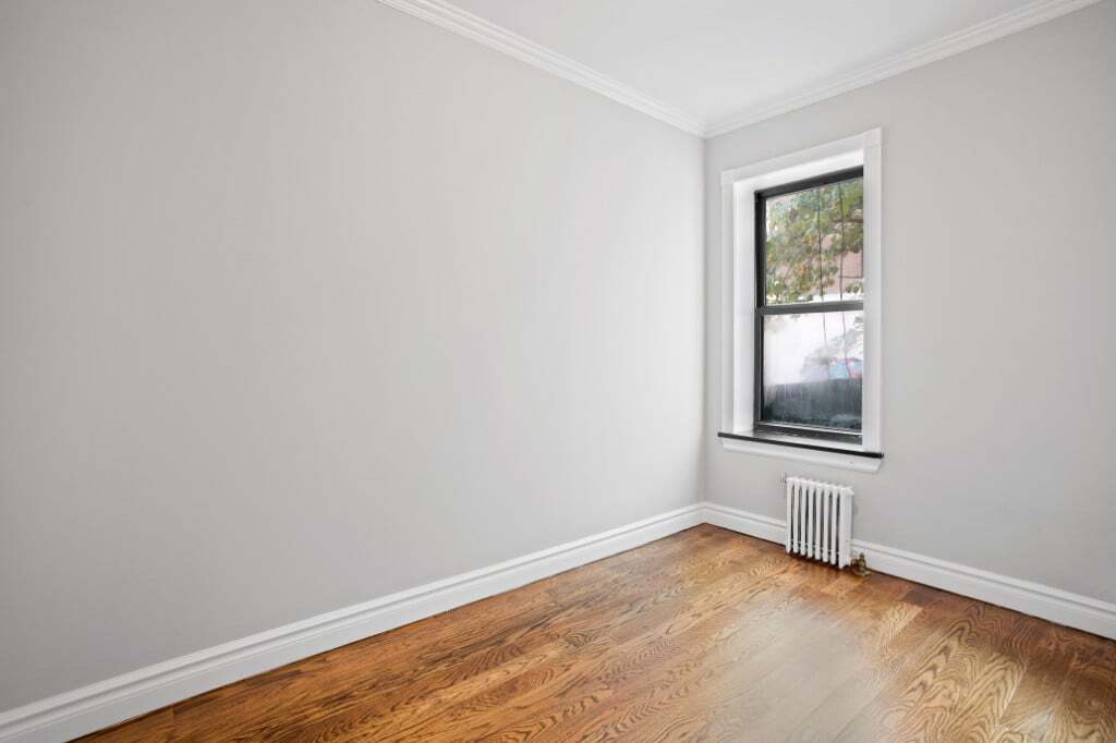 346 E 18th St, Unit 5D in New York, NY - Building Photo