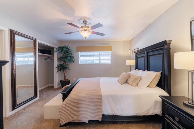 property at 6259 Westheimer Rd