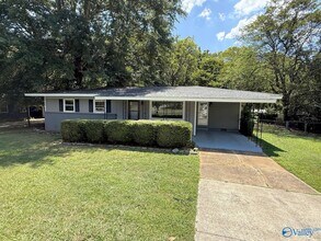 8119 Old Madison Pike in Madison, AL - Building Photo - Building Photo