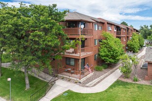 Heritage Park Senior Condos in Colorado Springs, CO - Building Photo