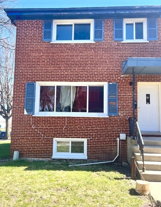905 W North Ave in Villa Park, IL - Building Photo - Building Photo