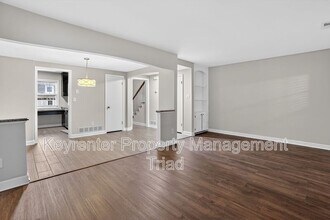 2317 Patriot Way in Greensboro, NC - Building Photo - Building Photo